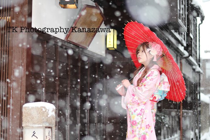 Photoshoot session by professional photographer in Kanazawa - Pickup, private transport, and how to fit it into your day