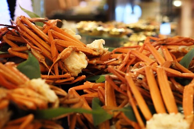Play with Snow Crab Buffet Lunch and Strawberry Picking Bus Tour - Kobe Sanda Premium Outlets: 210 stores and real time to shop