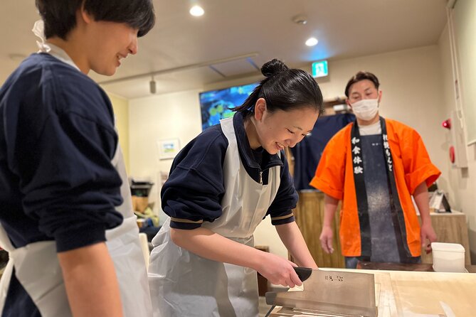 Popular in SapporoExperience authentic hand-made soba at a real soba shop! - What you will do in the 30 minutes of hands-on soba work