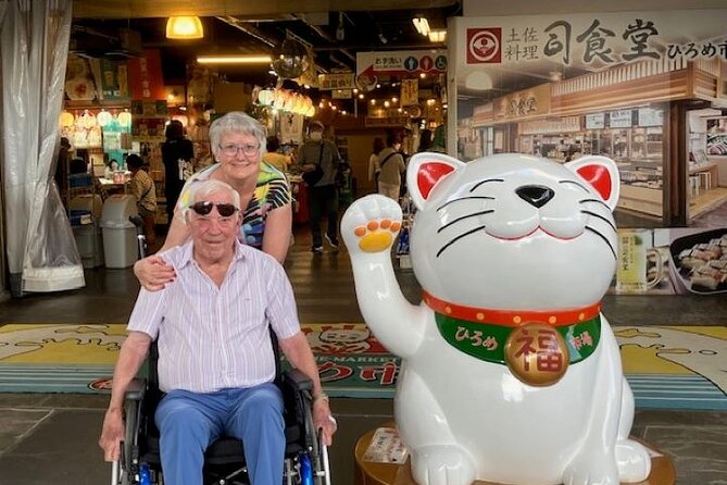 Port Pick-Up: Kochi Tour with Licensed Guide and Vehicle - Yokoyama Memorial Manga Museum: culture you can read, not just look at
