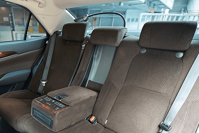 Private arrival Transfer from Narita Airport(NRT) to central Tokyo city - Door-to-door drop-off in Tokyo’s 23 wards and Chiba