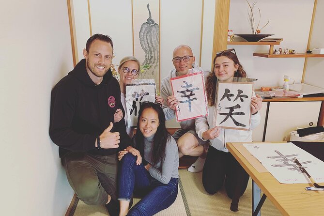 Private Japanese Calligraphy in Kyoto – Learn Shodō with a Master - Private Class Setup: Tatami Etiquette and Included Tools