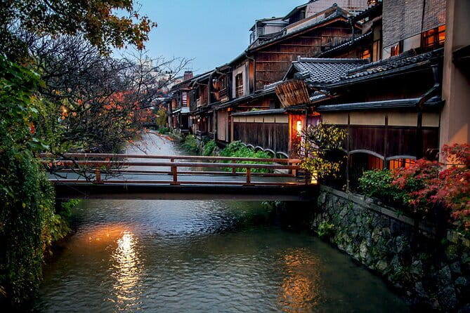 Private Kyoto Customizable Day Tour with English Speaking Driver - Fushimi Inari-taisha: the red torii gates finale