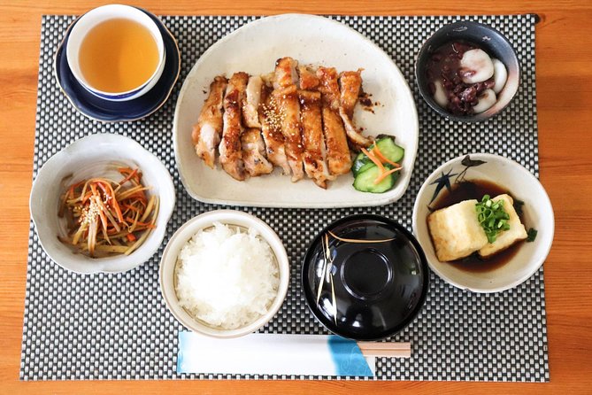 Private Market Tour and Cooking Class with Kanae, a Sapporo Local - Cooking in Kanae’s open kitchen: timing, pacing, and typical dishes