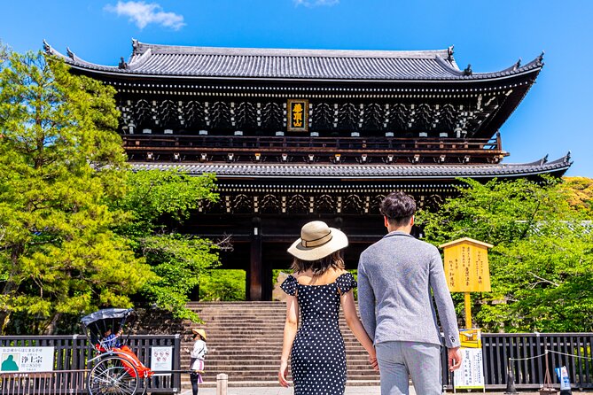 Private Photoshoot Experience in Kyoto ( Gion ) - Sannenzaka Street: old stone lanes and photo-friendly tradition