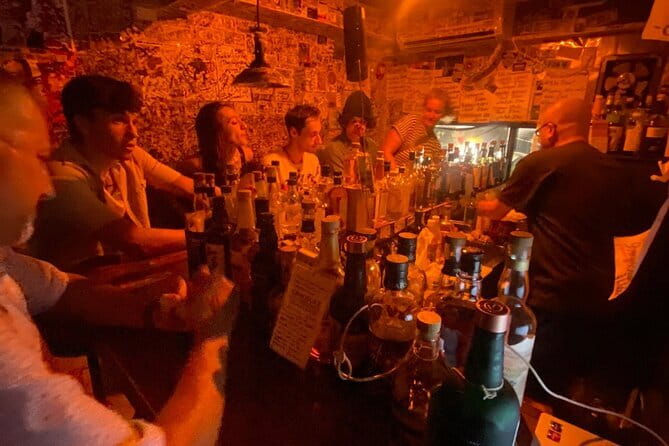 [Private]Shinjuku Golden Gai Bar Hopping w/ Japanese Local Guide - The Kabukicho Walk-Through: Reading Shinjuku’s Night Map