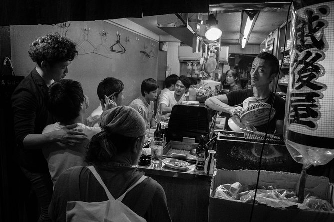 Private Shinjuku Nightlife Walking Tour & Golden-Gai Bar Crawl - Should You Book This Shinjuku Golden Gai Bar Crawl?