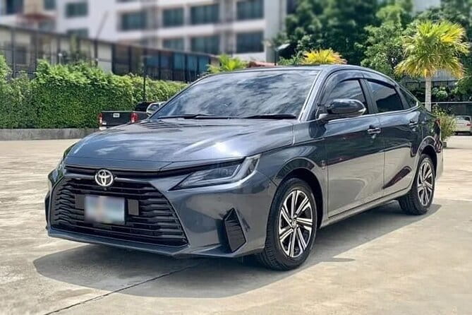 Private Transfer by Sedan from Itami Airport ITM to Kyoto City - English help on the road, and what to ask
