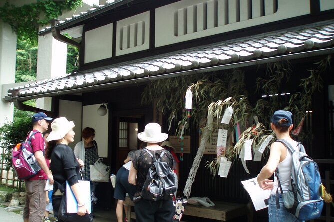 Private Walking Tour in Bamboo Forest & Hidden Spots in Arashiyama - Saga Toriimoto Traditional Buildings Preservation Area and the old Atago road