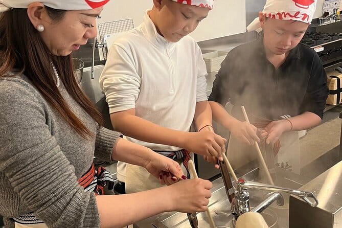 Ramen Cooking Class at Lake Kawaguchiko (Short Course) - Where you meet, and why the location is easy to work with