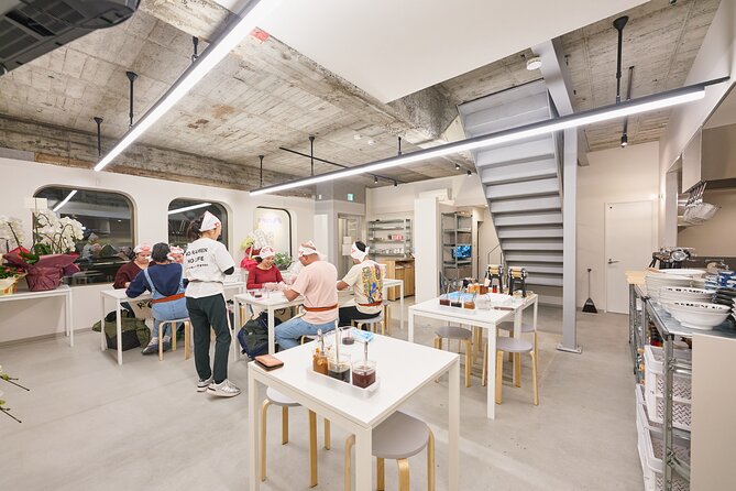 Ramen Cooking Class at Ramen Factory in Mt.Fuji - Omiyage souvenirs: choose T-shirt, ramen bowl, or Japanese apron