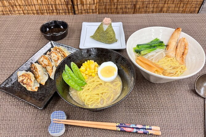 Ramen Gyoza Onigiri Japanese Cooking Class in Kyoto - Key things to love about this Kyoto cooking class