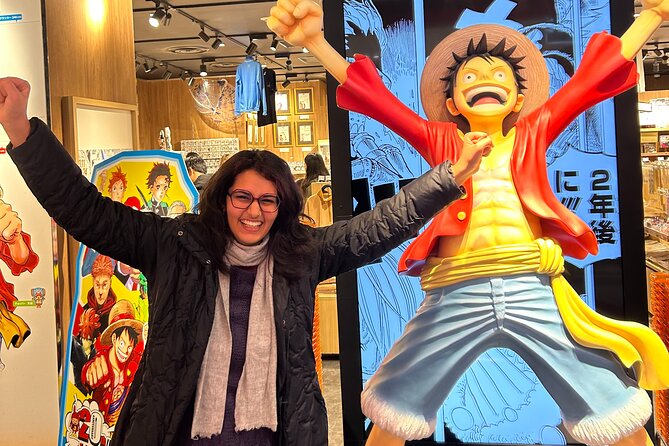 Real Anime Culture Tour in Shibuya: Food, Shopping & Game Fun - Hachiko and the Shibuya scramble: photo ops that also set the tone