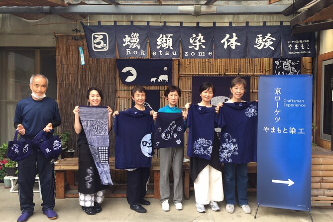 Roketsu dyeing experience: M course Roketsu Dyeing Experience - Roketsu bucket dyeing, not just watching the craft