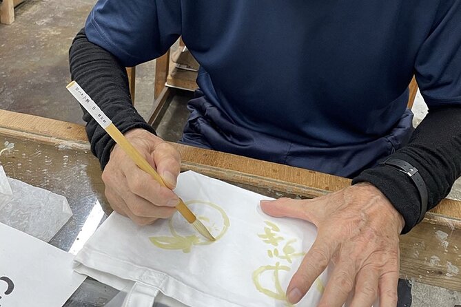 Roketsu dyeing experience: M course Roketsu Dyeing Experience - Location in Kyoto: a calm workshop outside the main tourist crush