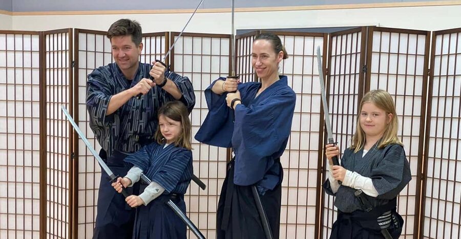 SAMURAI EXPERIENCE in Tokyo（Harajuku）【SAMURAI've】 - How the Instructor Teaches: Small Group, Clear Coaching