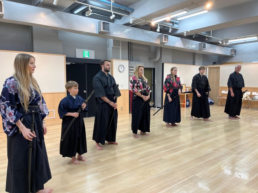 SAMURAI EXPERIENCE in Tokyo（Harajuku）【SAMURAI've】 - Photoshoot With Sword and Kimono: How to Leave With Great Images