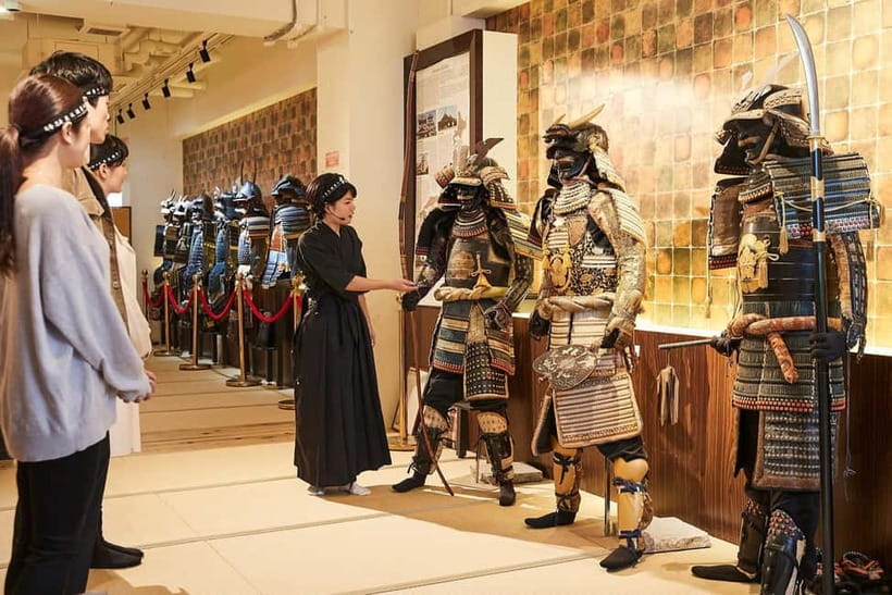 Samurai Ninja Museum Asakusa: Samurai Sword Lesson & Tour - Katana sword lesson basics, from holding to a routine