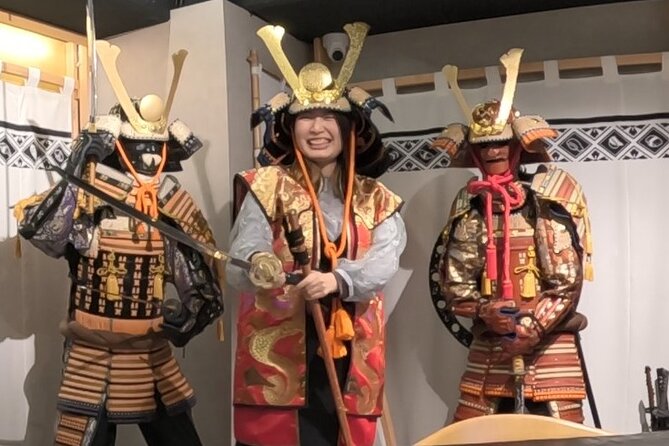 Samurai Sword & Sushi Experience with Chef Live Shows in Asakusa - Samurai Outfit Photos, Without Losing Time