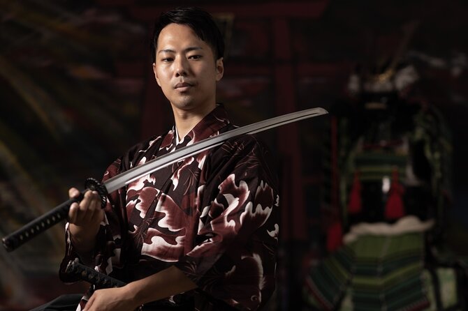 Samurai Training with Modern day Musashi in Kyoto - Learning an Actual Katana Kata Form, Without Feeling Rushed