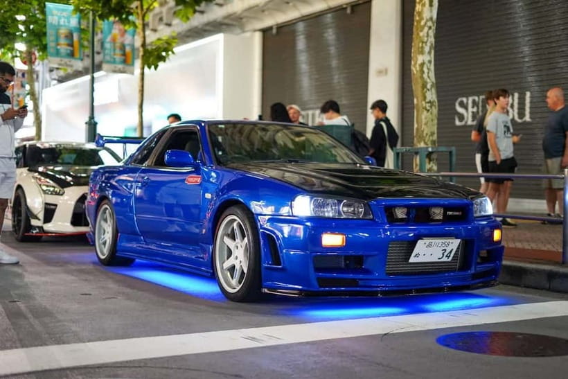 Shibuya City: Daikoku PA GT-R R35, R34, R33 or R32 Tour - The Role of the Guide: Translation, Cultural Context, and Real-World Driving