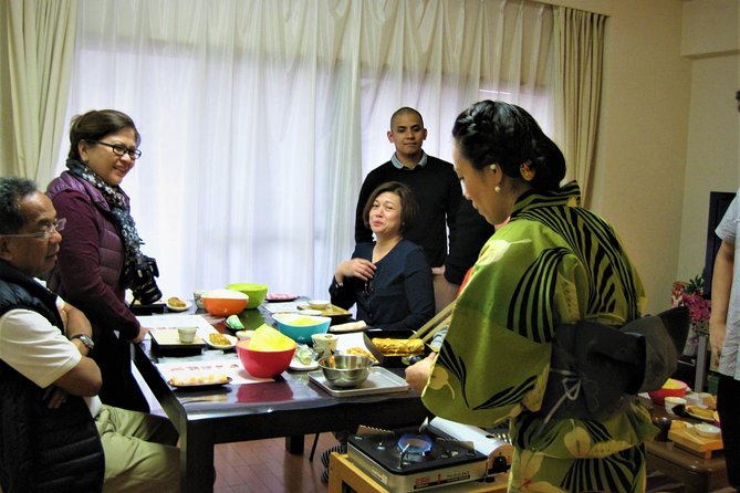 Sushi and Japnese foods cooking class in Osaka - What you learn: sushi rice, nori, and rolling technique