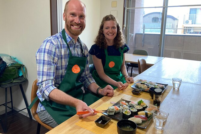 Sushi Class in Osaka Dotonbori - Why this sushi class in Dotonbori feels personal