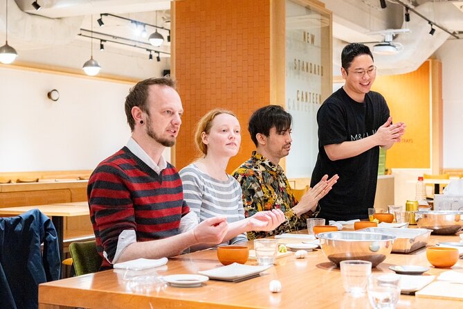 Taisho Sushi Making Class in Tokyo - What You Learn First: Grip Practice With Models
