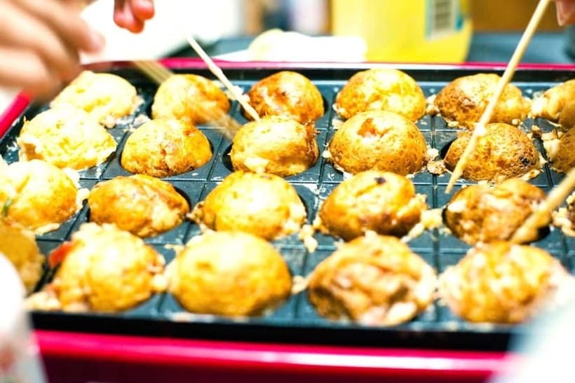 Takoyaki cooking experience in Kabukicho, Shinjuku - Who should book, and who should skip