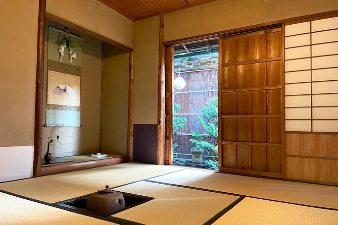 Tea ceremony and kimono experience at Kyoto, Tondaya - Time limits and group size: the comfort factor
