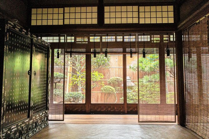 Tea ceremony and kimono experience at Kyoto, Tondaya - Photos, the house tour, and how to get better than one shot