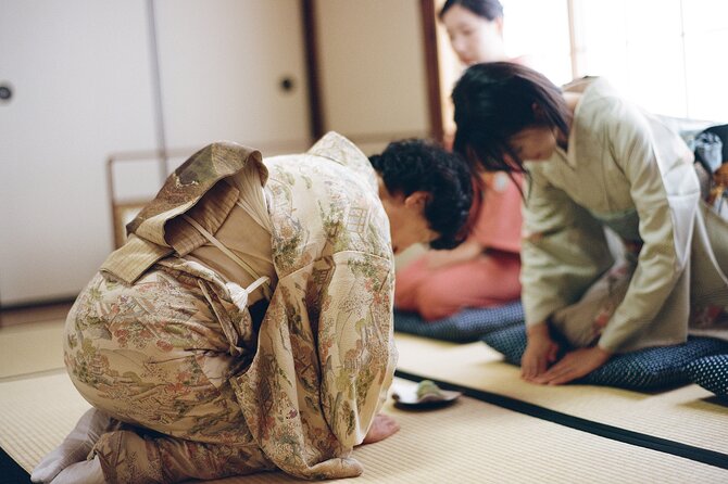 Tea ceremony by the tea master in Kyoto SHIUN AN - Key things that make SHIUN AN’s tea ceremony worth your time