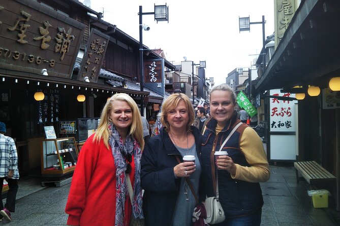 The Best Family-Friendly Tokyo Tour with Government Licensed Guide - Stop 4, Tsukiji Outer Market: food and browsing in a focused window
