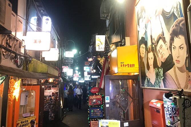 The Dark Side of Tokyo - Night Walking Tour Shinjuku Kabukicho - Stop 5: A Shinto shrine pause inside the noise