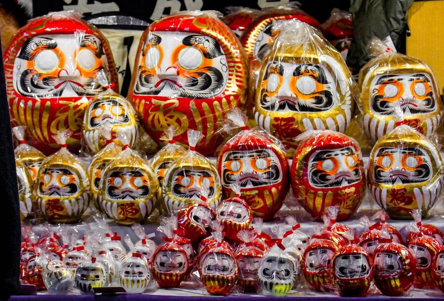 Tokio A: Tour de la ciudad en Español - Spanish - Sensō-ji in Asakusa, where the day’s tone gets set