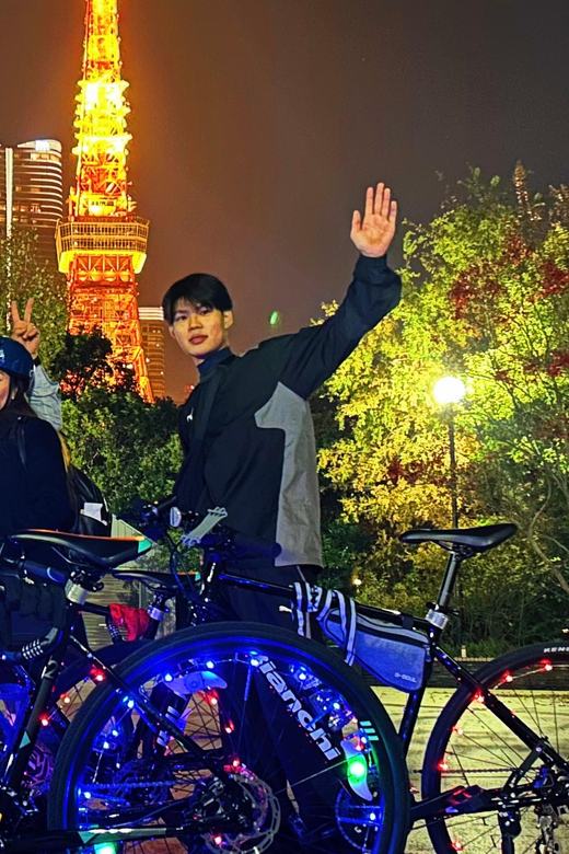 Tokyo: 2-Hour Night Bike Tour of the City's Hidden Gems - English-speaking guides and route flexibility: what guides like Kei can change