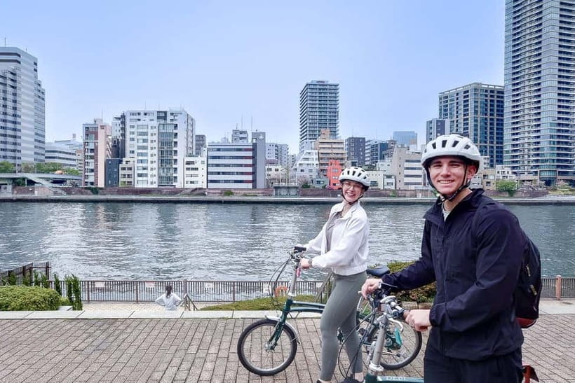 Tokyo: 3h Private E-bike Tours, Starting at Your Hotel - Shinjuku through Shibuya: Back streets, shrines, and the city at full volume