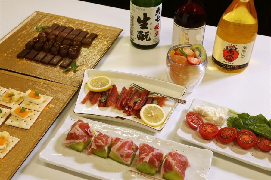 Tokyo: 7 Kinds of Sake Tasting with Japanese Food Pairings - What you taste: sparkling, savory, sweet, and dessert-style sake