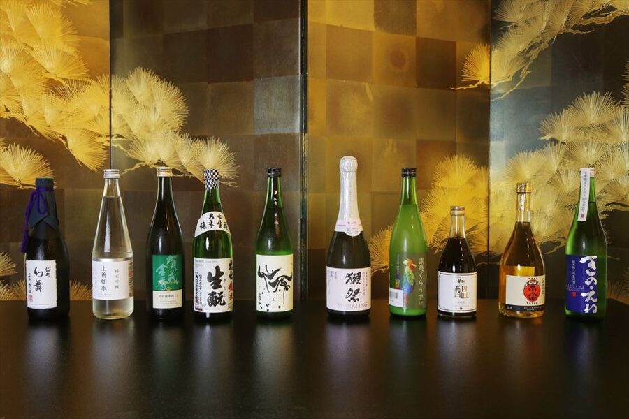 Tokyo: 7 Kinds of Sake Tasting with Japanese Food Pairings - How the 75-minute session flows: seven pours and seven pairings