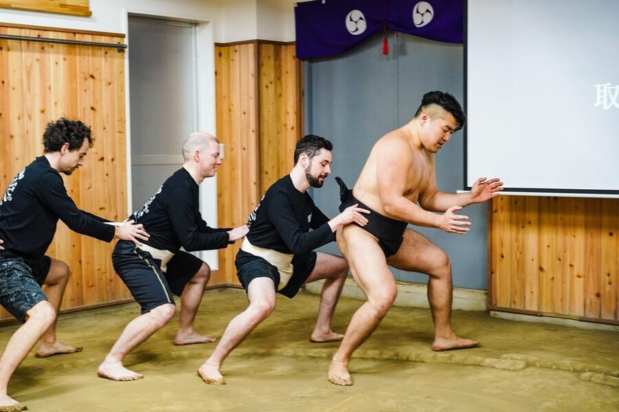 Tokyo: Authentic Sumo Wrestling Experience with Lunch - Why this sumo experience feels real (not staged)