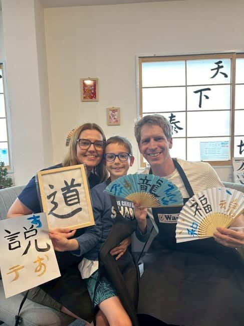 Tokyo:Calligraphy &Make your original folding fan in Asakusa - Key things I’d pay attention to