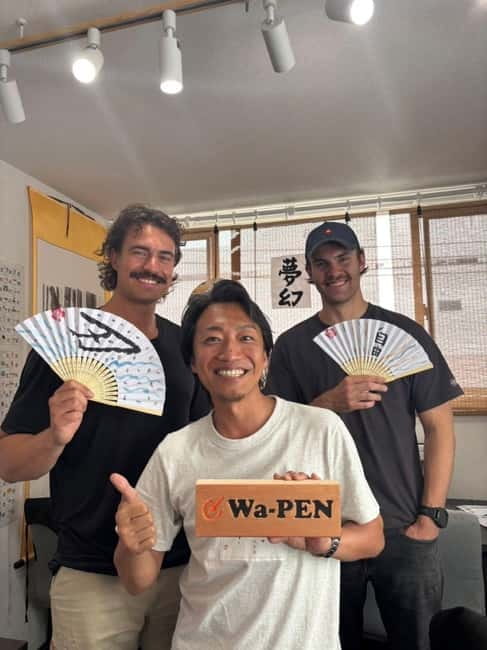 Tokyo:Calligraphy &Make your original folding fan in Asakusa - How the ink works: melting ink sticks the traditional way