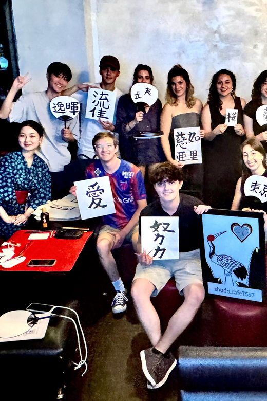 Tokyo: Calligraphy on Kanji Fan & Scroll with Drink - Creating Your Kakejiku Hanging Scroll (A Real Home Decoration)