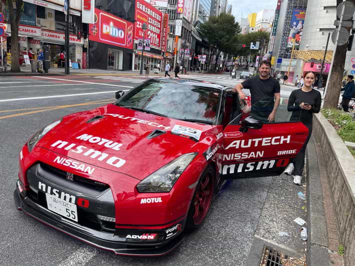 Tokyo: Daikoku Self-Drive R35 GT-R Custom Car Experience - The convoy setup: how you actually drive in Tokyo