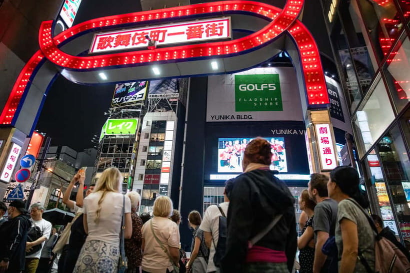 Tokyo: Dark Side of Tokyo Shinjuku Red Light Walking Tour - Why Shinjuku Kabukicho works so well for a first night