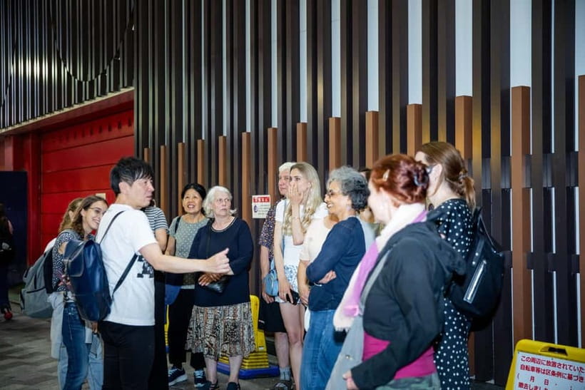 Tokyo: Dark Side of Tokyo Shinjuku Red Light Walking Tour - The guide factor: what makes this tour feel human