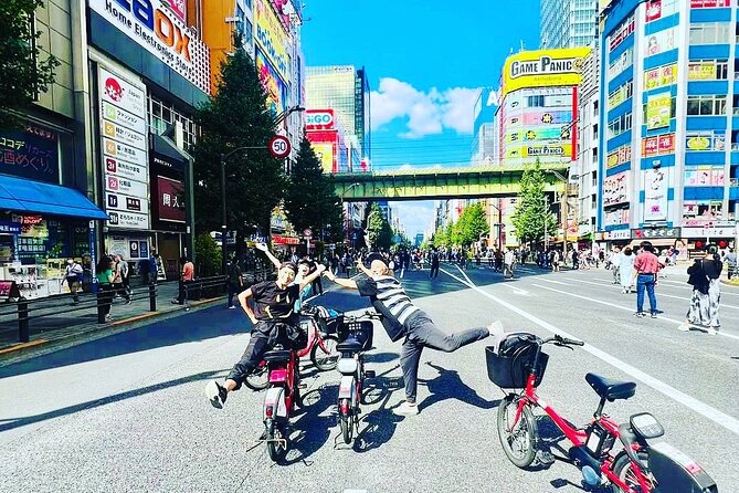 Tokyo Deep Inside Cycle Tour～3 Hours E Bike Tour around Tokyo - Akihabara, from postwar change to flexible reinvention