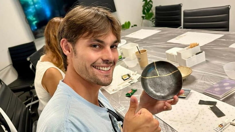 Tokyo: Discover the Art of Kintsugi in Ginza - How the workshop flows, from cracks to lacquer seams
