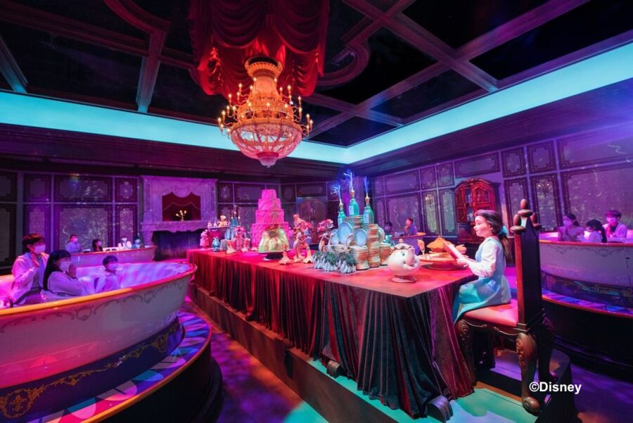 Tokyo Disneyland 1-Day Passport - Food, Shopping, and Japan-Style Service That Makes Breaks Easier