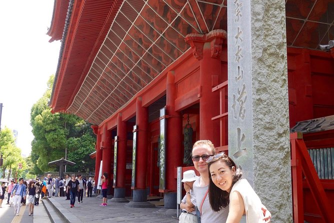Tokyo Guided Small-Group Biking Tour - Omotesando, Roppongi Hills, and Aoyama: shopping elegance plus older Tokyo